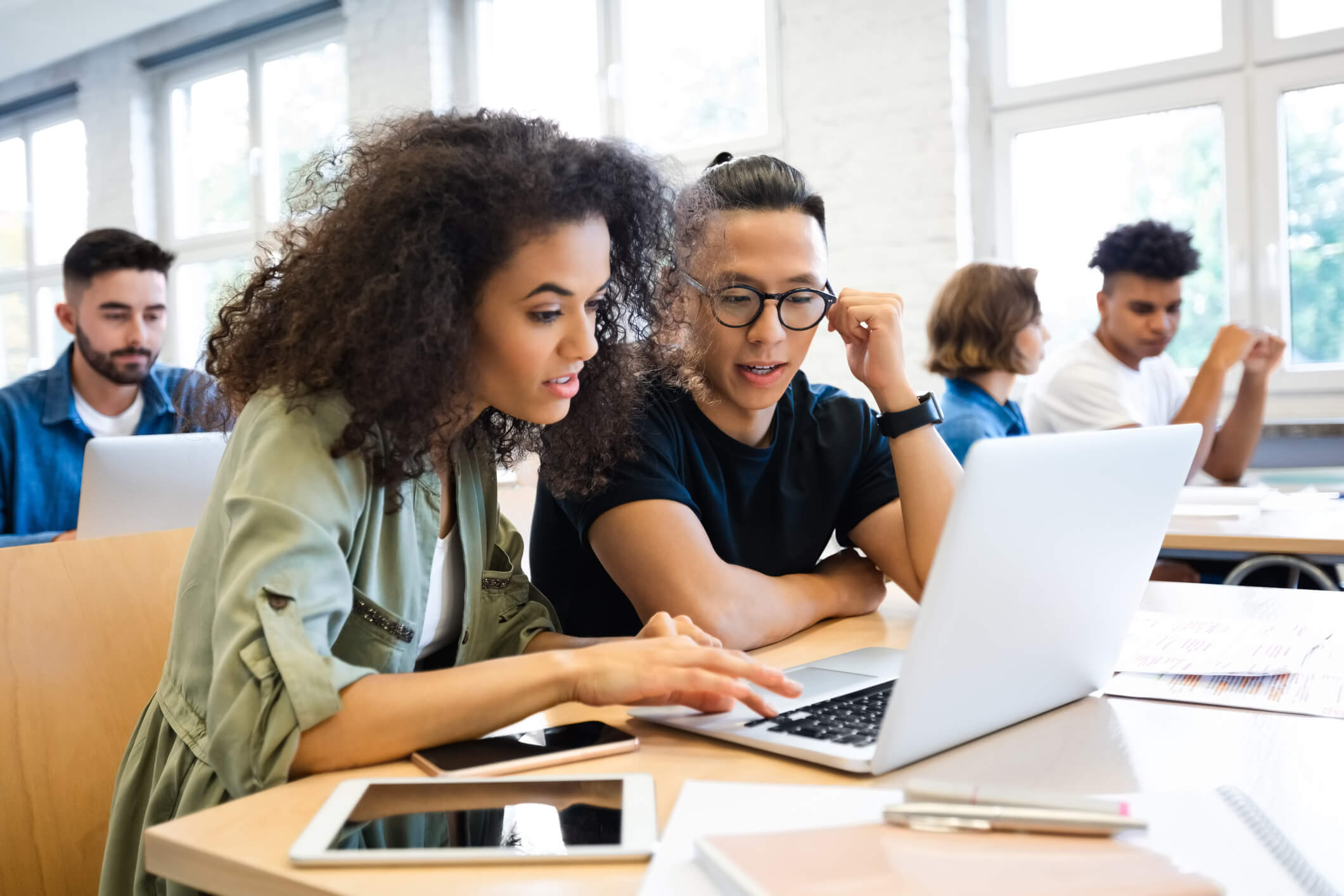 Qual a diferença entre curso de extensão e pós-graduação?
